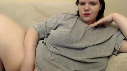 diana_loudd online show from May 15, 1:19 pm