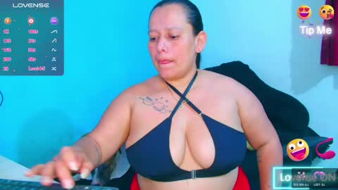 Diana Lozano online show from May 9, 5:13 am