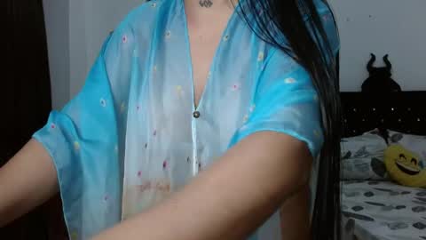 diana_o1 online show from May 4, 1:50 pm