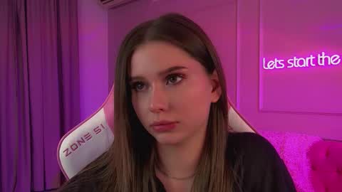 Diana online show from March 5, 6:39 pm