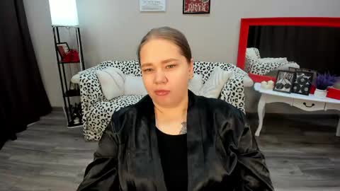 Diana online show from June 6, 6:36 pm