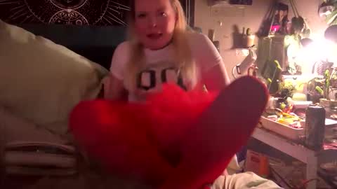 Beau online show from February 15, 5:21 am