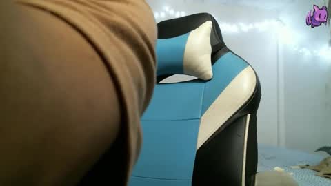 dickie_dicking online show from March 4, 7:33 pm