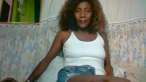 Didie online show from April 15, 7:06 pm