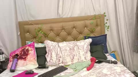 didoelizabeth online show from January 14, 2:36 pm