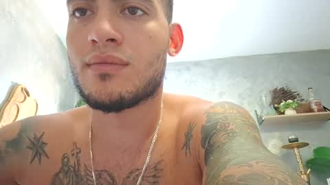 diego_armando24 online show from August 7, 7:50 am