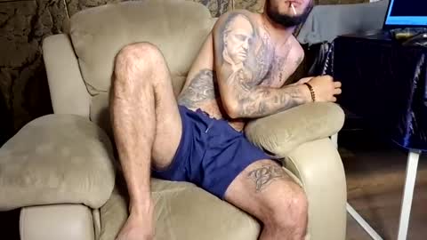 diego_armando24 online show from May 31, 8:54 pm