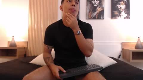 diego_salvatore online show from June 20, 7:42 pm