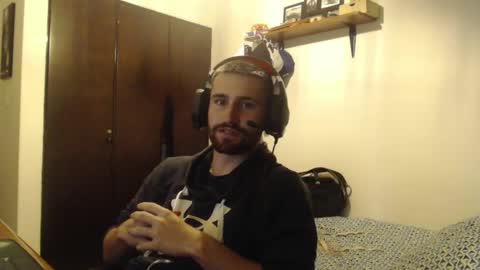 Diego online show from December 8, 11:18 pm