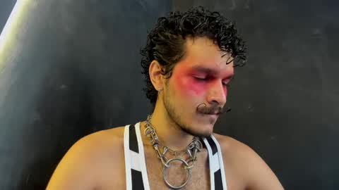 diemond_latinx98 online show from December 18, 6:36 pm