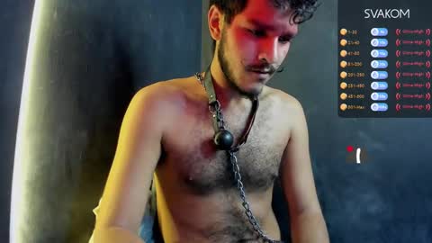 Snapshot of diemond_latinx98 chatting on October 3, 6:05 pm diemond_latinx98 online show from October 3, 6:05 pm