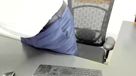 Diesel online show from December 1, 6:55 am