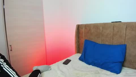 Dilan Coy online show from December 19, 10:27 pm