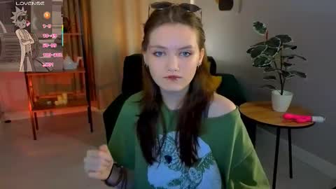 Dilara online show from March 17, 2:33 pm