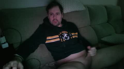 dili999 online show from December 6, 8:10 am