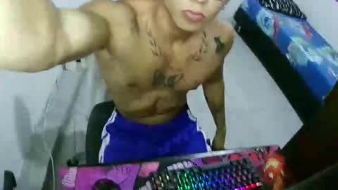 dillom420 online show from December 2, 8:07 pm