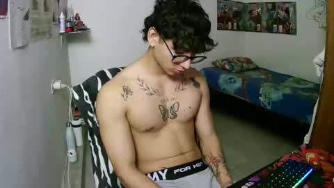 dillom420 online show from December 23, 5:57 am