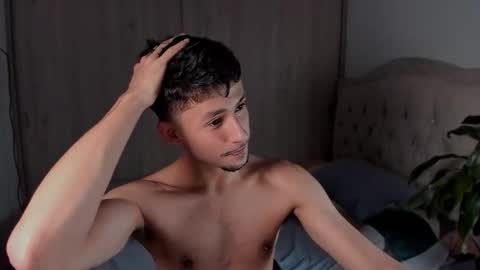 Fabian online show from December 22, 2:07 am