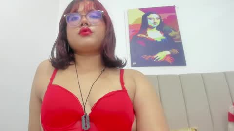 dina_sweet18 online show from April 7, 1:46 pm