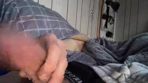 Snapshot of dingbat1979 chatting on October 9, 10:04 pm dingbat1979 online show from October 9, 10:04 pm