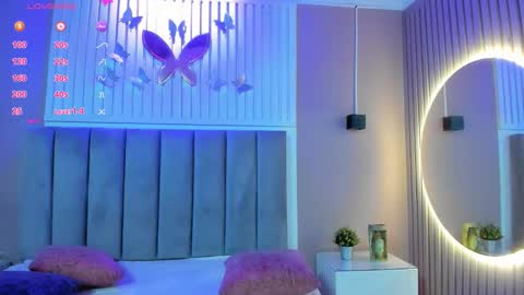 Cristal  online show from September 16, 3:19 am