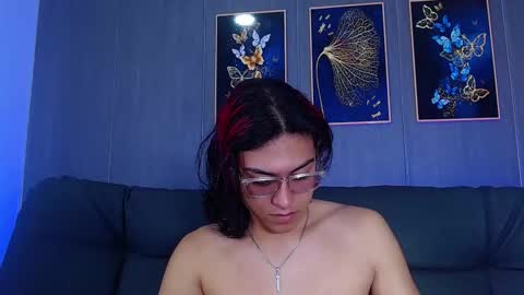 dirty model online show from February 6, 8:33 pm