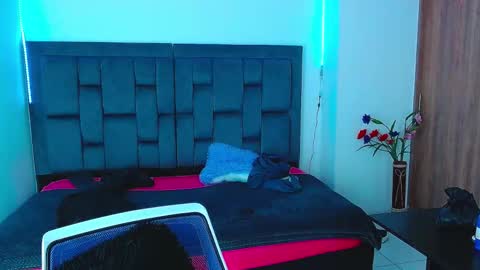 dirty model online show from September 22, 7:23 am