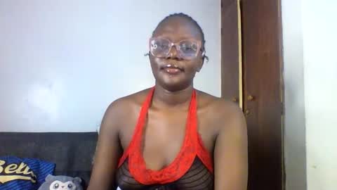 ELLE online show from December 21, 3:18 pm