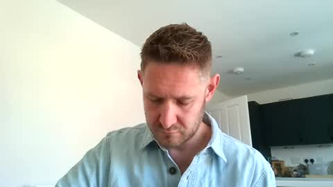 Exhibitionist Ben online show from June 29, 9:50 am