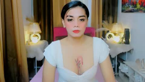 Carmy And Yanna Faulkerson online show from November 11, 7:43 am