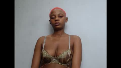 Snapshot of dirtyxxslut chatting on September 13, 12:24 am dirtyxxslut online show from September 13, 12:24 am