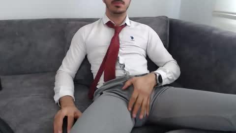 dirtyybooyy77 online show from May 13, 10:03 am