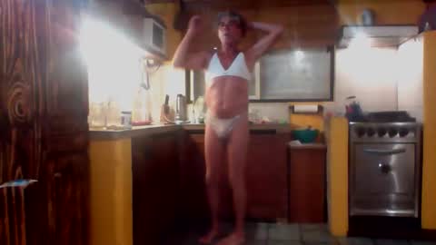 discretopasivo online show from March 18, 11:32 pm