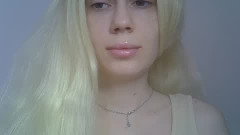 DitaMilton online show from March 5, 10:46 am