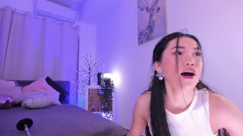 AKITA MEW MEW Follow  online show from March 8, 7:23 am