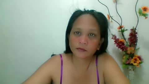 Snapshot of divinegrace10 chatting on January 25, 12:06 am Divine Grace Close To Your Hear online show from January 25, 12:06 am