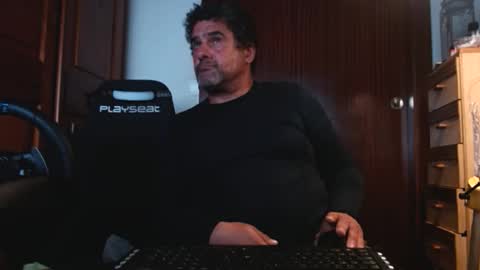 divitimido online show from September 29, 2:21 am