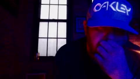 Snapshot of dj_chaterbate chatting on December 27, 2:12 pm DJ Chaterbate online show from December 27, 2:12 pm