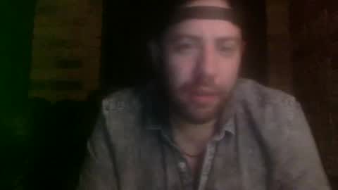 Snapshot of dj_chaterbate chatting on October 1, 1:48 am DJ Chaterbate online show from October 1, 1:48 am