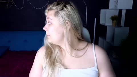 Jenia online show from December 10, 1:54 am