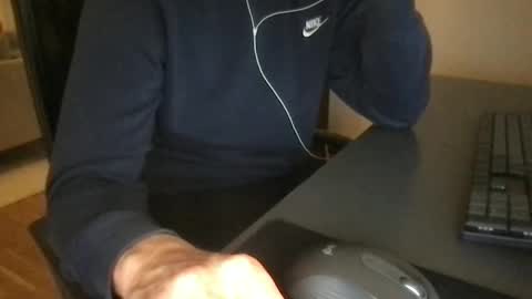 doctor_luv_69 online show from February 20, 9:39 pm