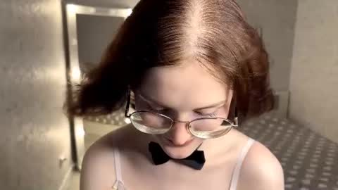 Annie PVT IS OPEN online show from July 14, 9:31 pm