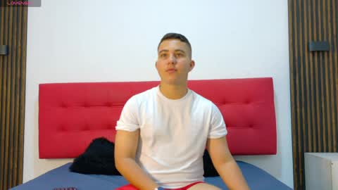  01 online show from May 23, 11:39 am