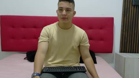  01 online show from May 21, 11:39 am