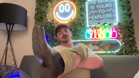 GIJO online show from March 2, 11:55 pm