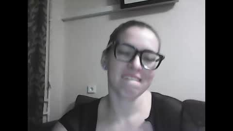 dolce_tempt online show from January 6, 8:02 pm