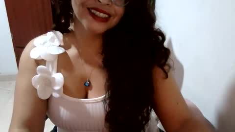 doll78latin online show from May 26, 4:18 am