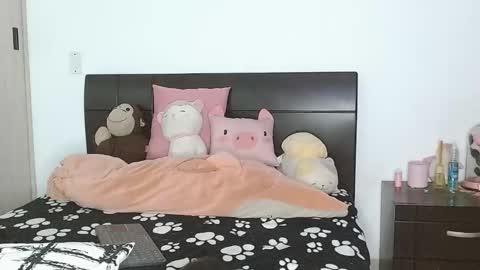 Auro and Santiago online show from March 4, 2:49 am