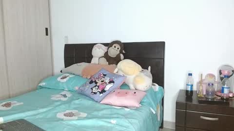 Auro and Santiago online show from February 5, 3:13 am