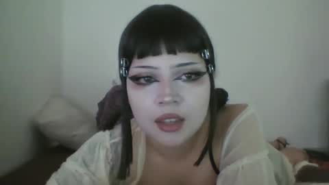 doll_dollys_ online show from March 4, 7:00 pm